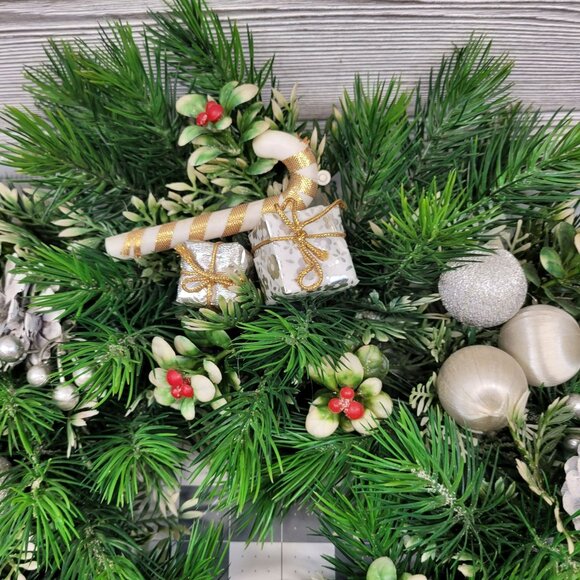 Plastic Christmas Pine Door Wreath Candle Ring Center Piece Candy Canes Vtg MCM - Picture 6 of 7